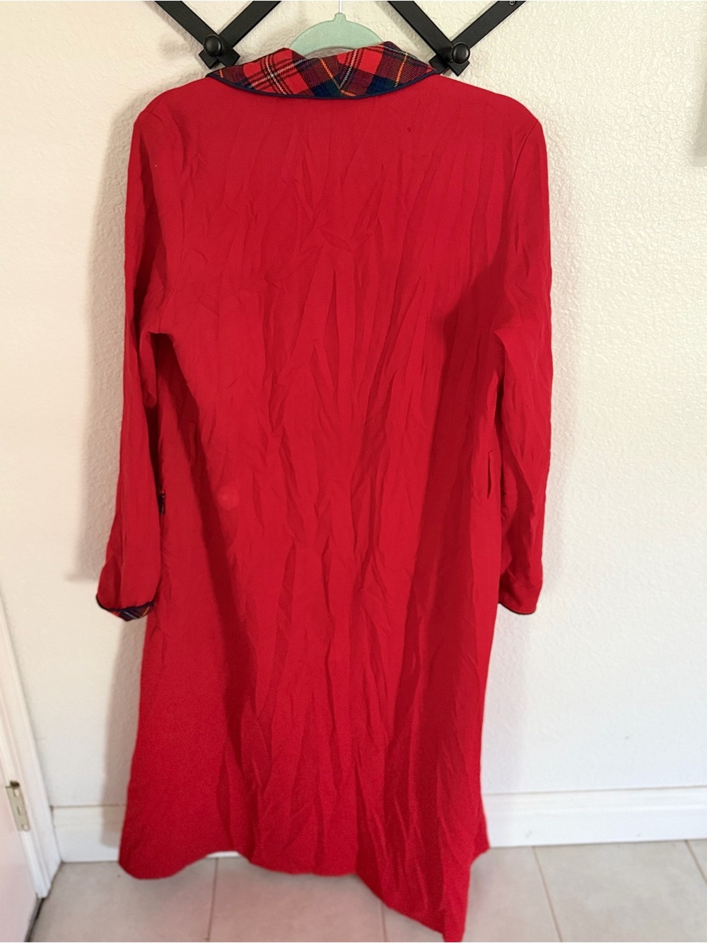 Vintage Pendleton Women’s Red Virgin Wool Tartan Plaid Trim Robe Dressing Gown - Picture 5 of 6